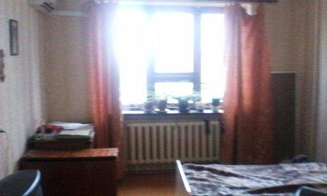 Купить 2 комнатную квартиру 52 кв м по ул Симферопольское шоссе в Феодосии.