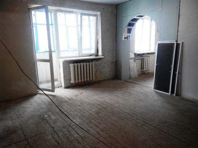 Купить 3 комнатную квартиру 50,3 кв м по ул Харьковская в Феодосии.