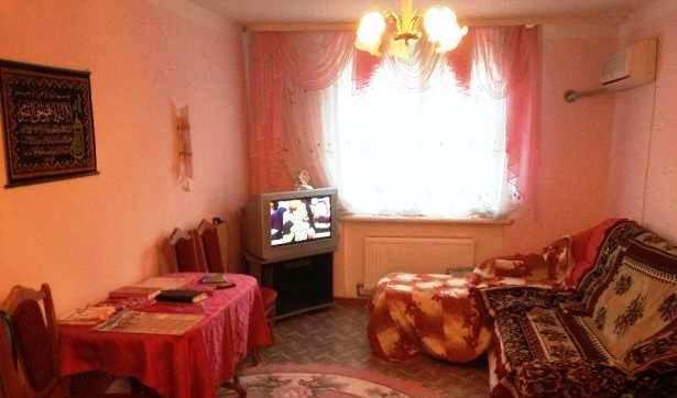 Купить 4 комнатную квартиру 86 кв м по ул Подгорная в пгт Щебетовка города Феодосии.