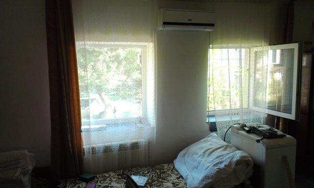 Купить 4 комнатную квартиру 75 кв м по ул Армянская в Феодосии.