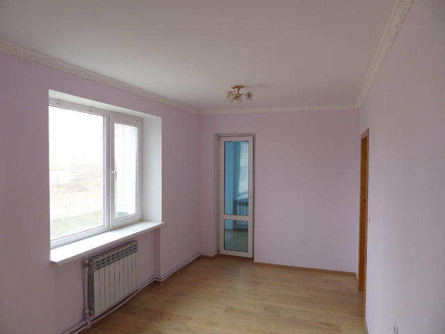 Купить 2 комнатную квартиру 46 кв м по ул Гагарина в пгт Приморский города Феодосии.