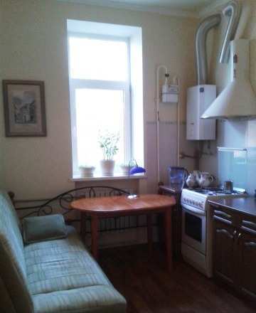 Купить 2 комнатную квартиру 49,5 кв м по ул Богаевского в Феодосии.