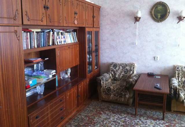 Купить 4 комнатную квартиру 116 кв м по ул Симферопольское шоссе в Феодосии.