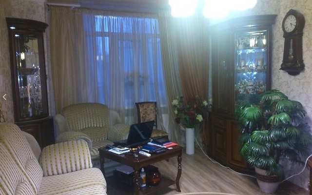 Купить 2 комнатную квартиру 64,8 кв м по ул Симферопольское шоссе в Феодосии.