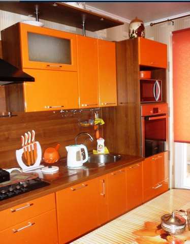 Купить 2 комнатную квартиру 64,9 кв м по ул Симферопольское шоссе в Феодосии.