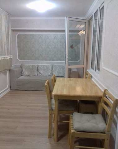 Купить 4 комнатную квартиру 120 кв м по ул Чкалова в Феодосии.
