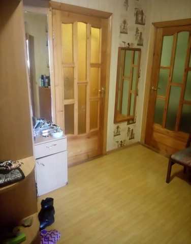 Купить 3 комнатную квартиру 69,2 кв м по ул Челнокова в Феодосии.