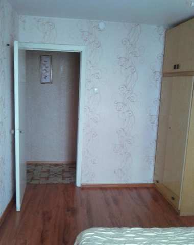 Купить 3 комнатную квартиру 69 кв м по ул Гарнаева в Феодосии