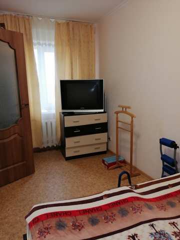 Купить 3 комнатную квартиру 54 кв м по ул Федько в Феодосии.