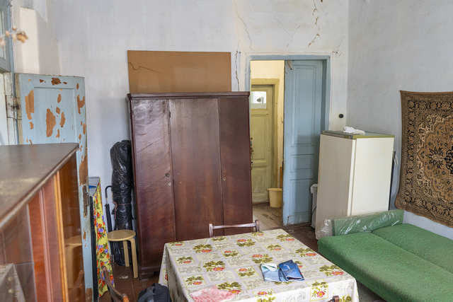 Купить 1 комнатную квартиру 26,2 кв м по ул Куйбышева в Феодосии.