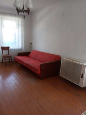 Купить 2 комнатную квартиру 42 кв м по проспекту Юбилейный в с Заречное, Джанкойский район.