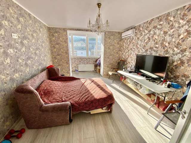 Купить 2-х комнатную квартиру 62.6 кв. м по ул. Гарбусева в Феодосии