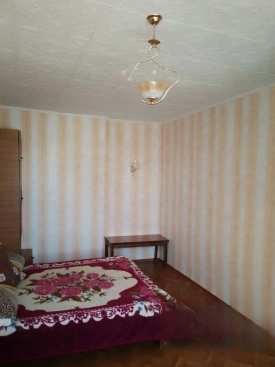 Купить 3 комнатную квартиру 51,1 кв.м по ул. Полевая в селе Яркое Поле, Кировского района. 