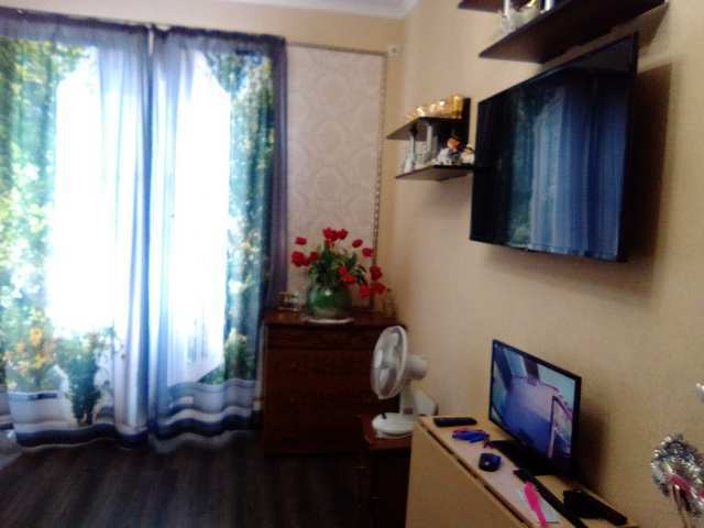 Купить 2 комнатную квартиру 41 кв. м по ул. Боевая в Феодосии.